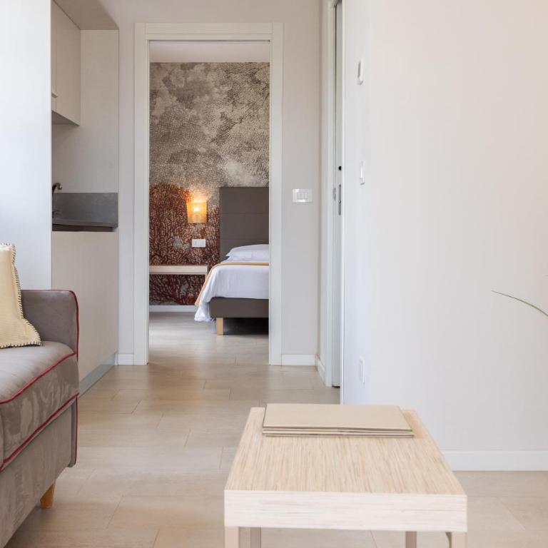 Marina Longa Sea Residence - Apartamento de 1 dormitorio con vistas al jardín - 4