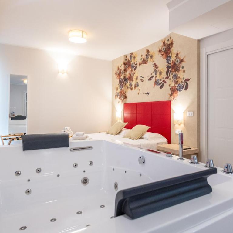 Marina Longa Sea Residence - Suite con bañera de hidromasaje - 9