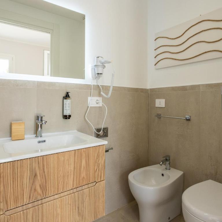 Marina Longa Sea Residence - Suite con bañera de hidromasaje - 29
