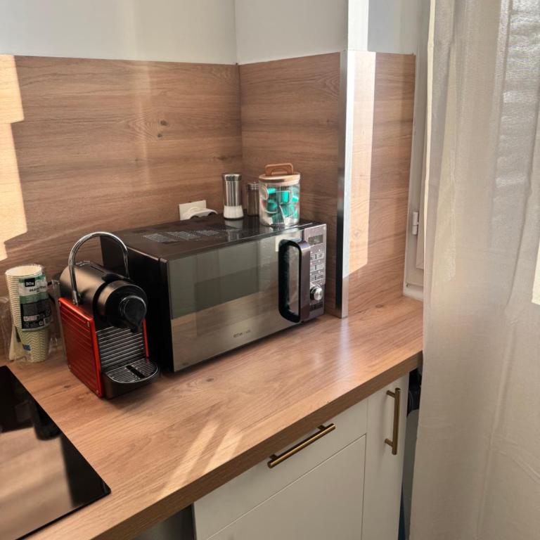 Studio neuf cosy climatisé netflix Marseille - Studio - 2