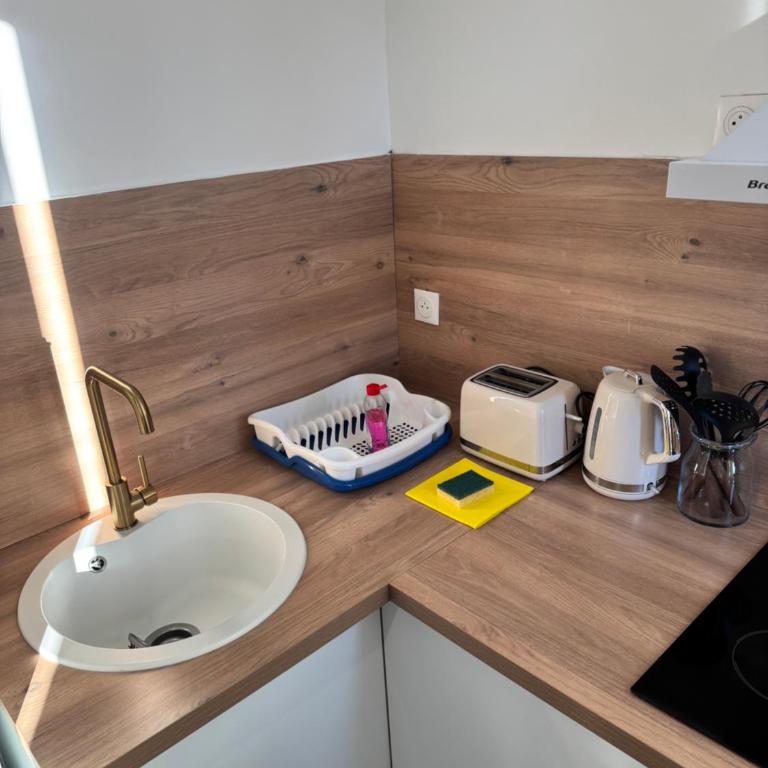 Studio neuf cosy climatisé netflix Marseille - Studio - 4