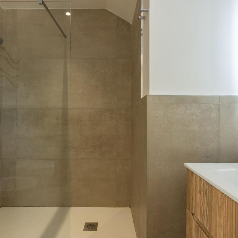 Marina Longa Sea Residence - Apartamento de 2 dormitorios con balcón y terraza - 12