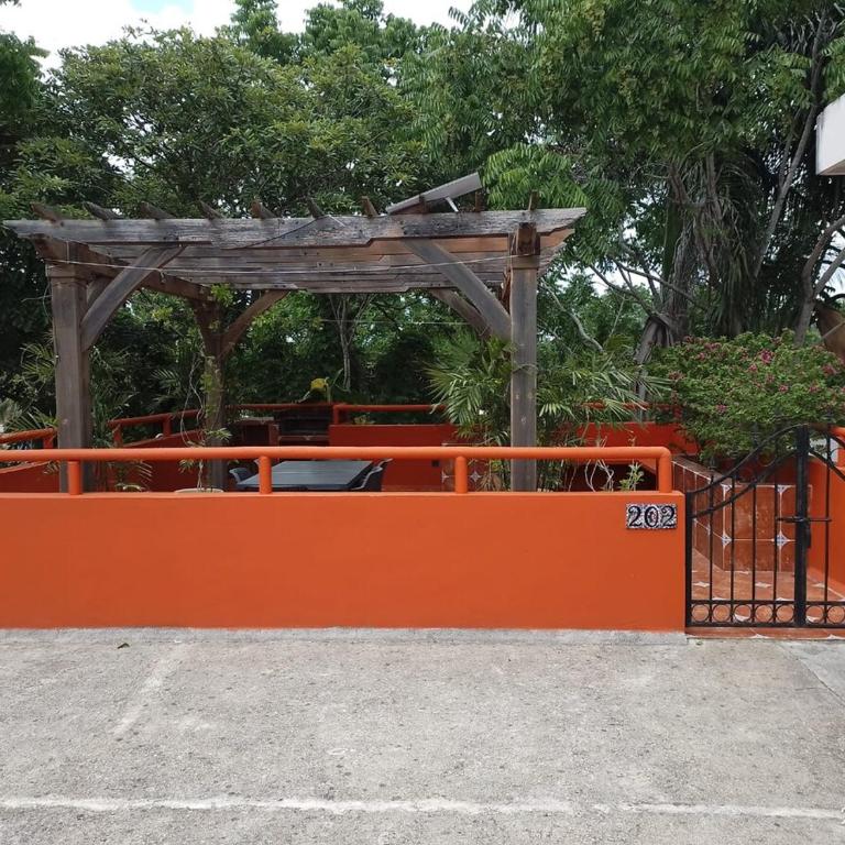 Kam Na Ha 202 - Elegant 1-Bedroom Retreat with Rooftop Oasis and Pool - Apartamento de 1 dormitorio - 19