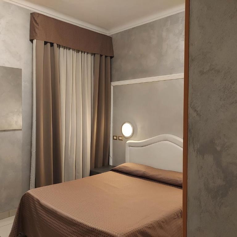 Hotel Antico Distretto - Camera Tripla - 4