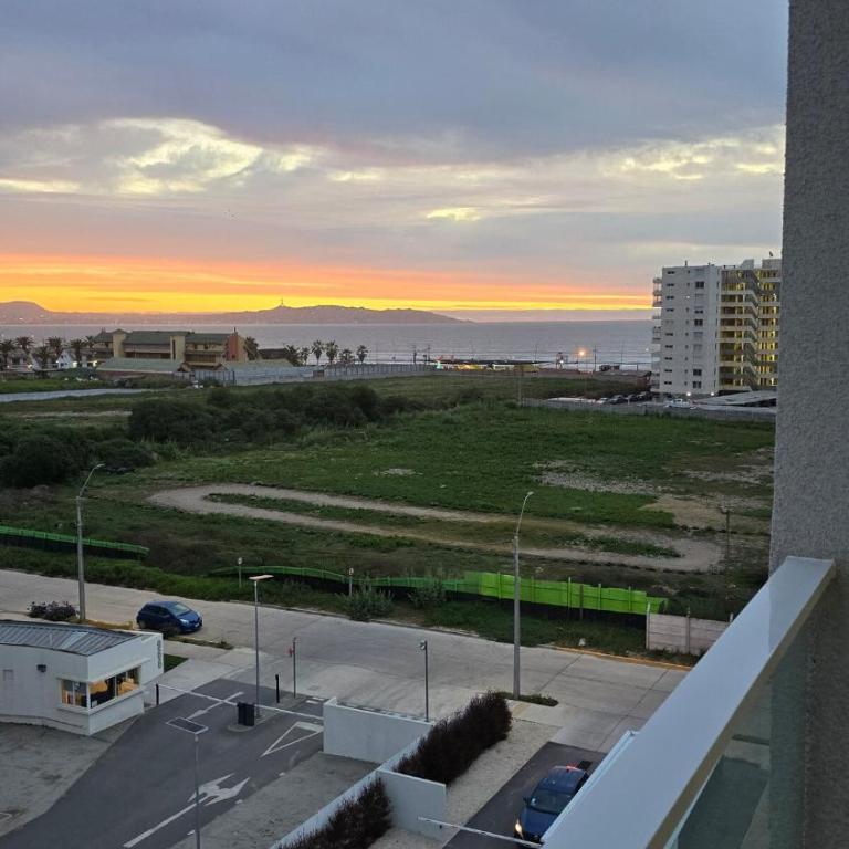Apartamento a pasos del Faro y Avenida del Mar La Serena - Three-Bedroom Apartment - 4
