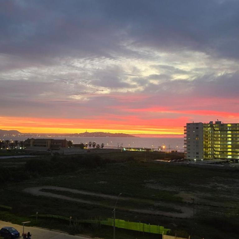 Apartamento a pasos del Faro y Avenida del Mar La Serena - Three-Bedroom Apartment - 7