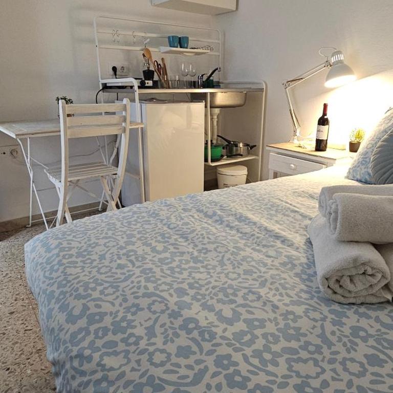Cervantes Grand Vacations habitaciones y loft,baño privado o compartido,cocina con agua,cafe,pasta gratis y terraza nivel superior - Habitación Doble Estándar con baño compartido - 7