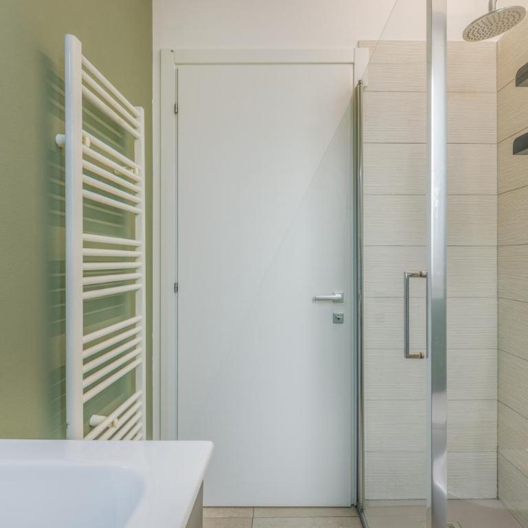 Urban Green Retreat - MotorValley Vibes - Monolocale Deluxe - 16