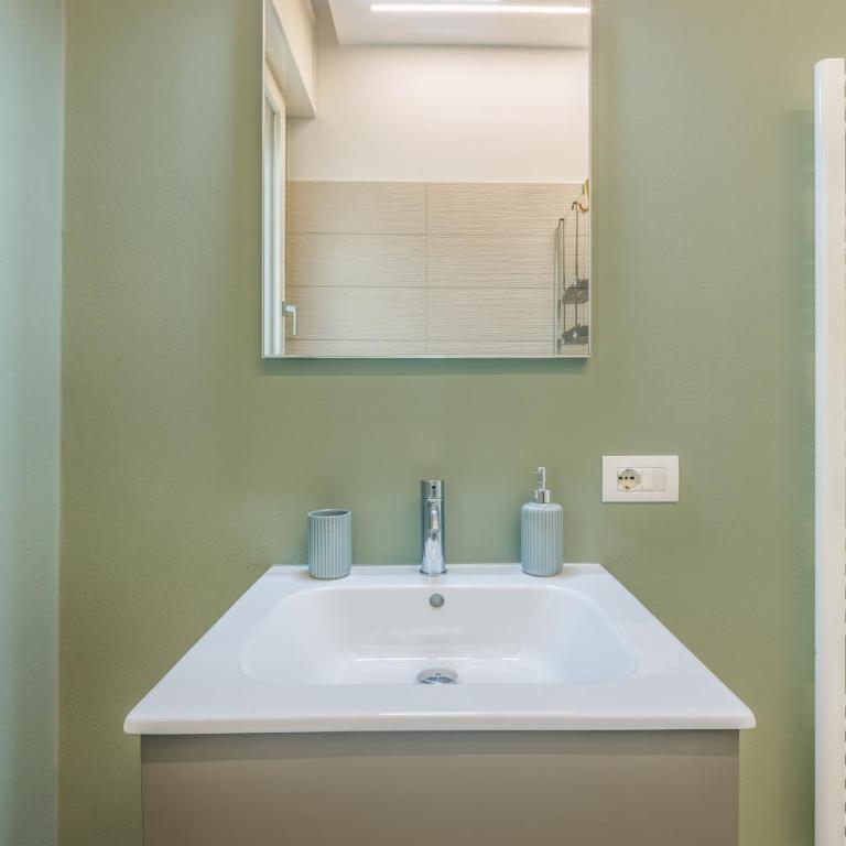 Urban Green Retreat - MotorValley Vibes - Monolocale Deluxe - 14