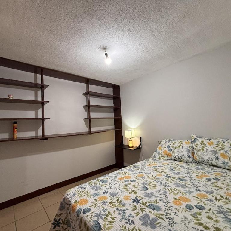 Cozy house in Oaxaca Zona Reforma Modelo Azul - Three-Bedroom House - 16