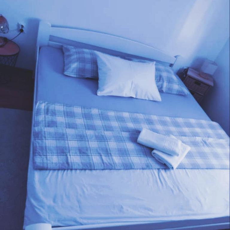 Apartman Dunja - Kuća sa 2 Spavaće Sobe - 9