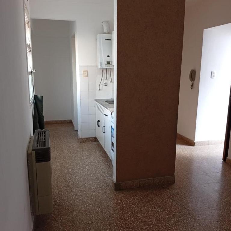 Ideal Bts Armys Alquiler Temporario De Depto Luminoso Y Amoblado En Pleno Centro De La Plata - One-Bedroom Apartment - 3