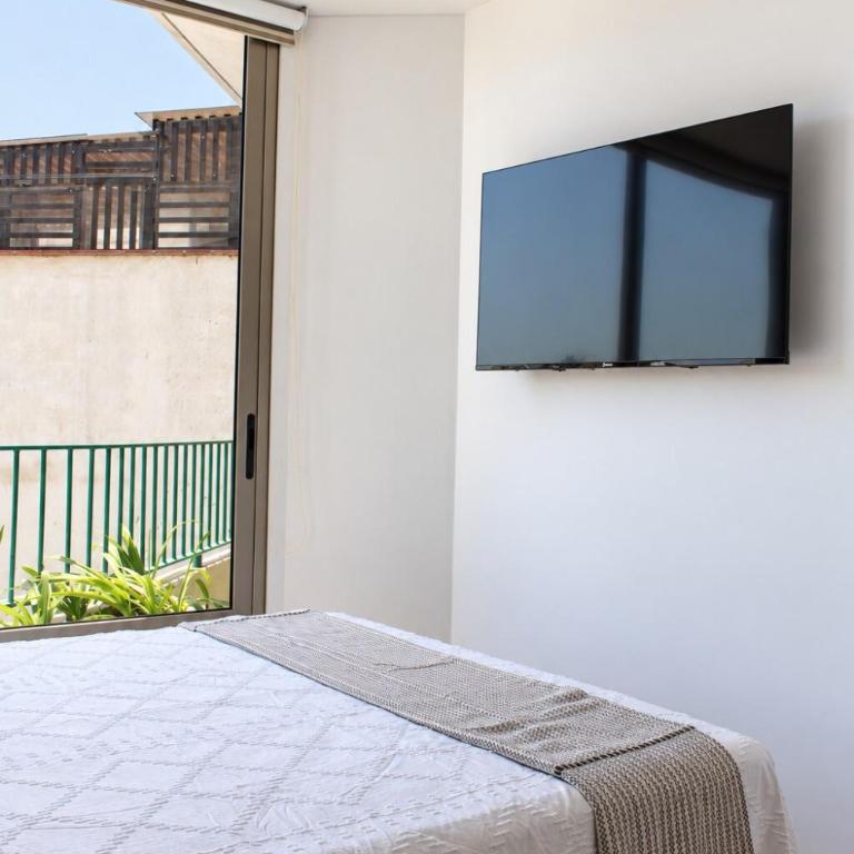 Bright 2BR Balcony Apartment near Miraflores Malecón - Apartamento de 2 dormitorios - 11