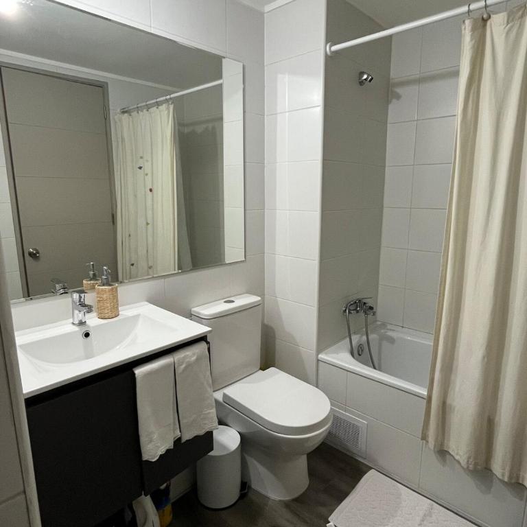 Apartment in Ñuñoa Metro, Pool, Gym, Cafes, and Stadium - Apartamento de 1 dormitorio - 24