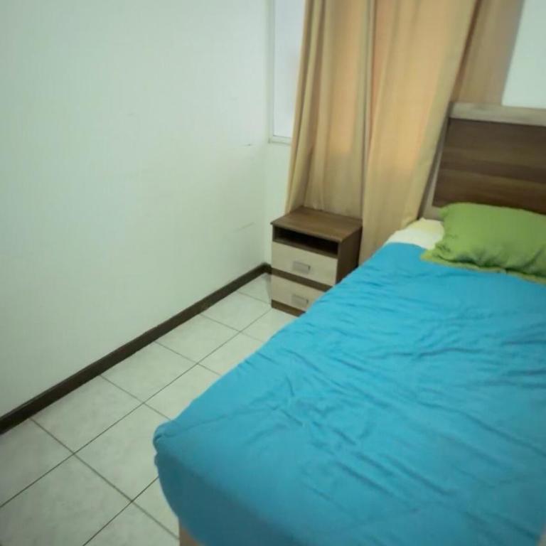 Departamento hermosa vista al mar y a pasos de la playa - Three-Bedroom Apartment - 2