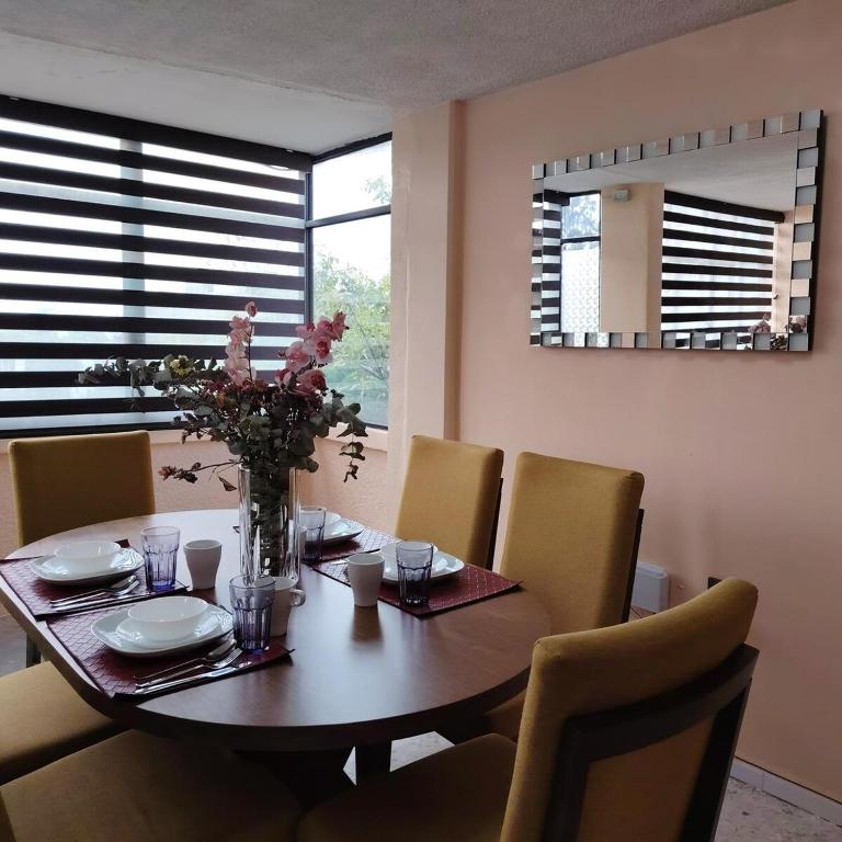DEPARTAMENTO CENTRICO Y ESPACIOSO CON cama Queen Size - Apartamento de 2 dormitorios - 16