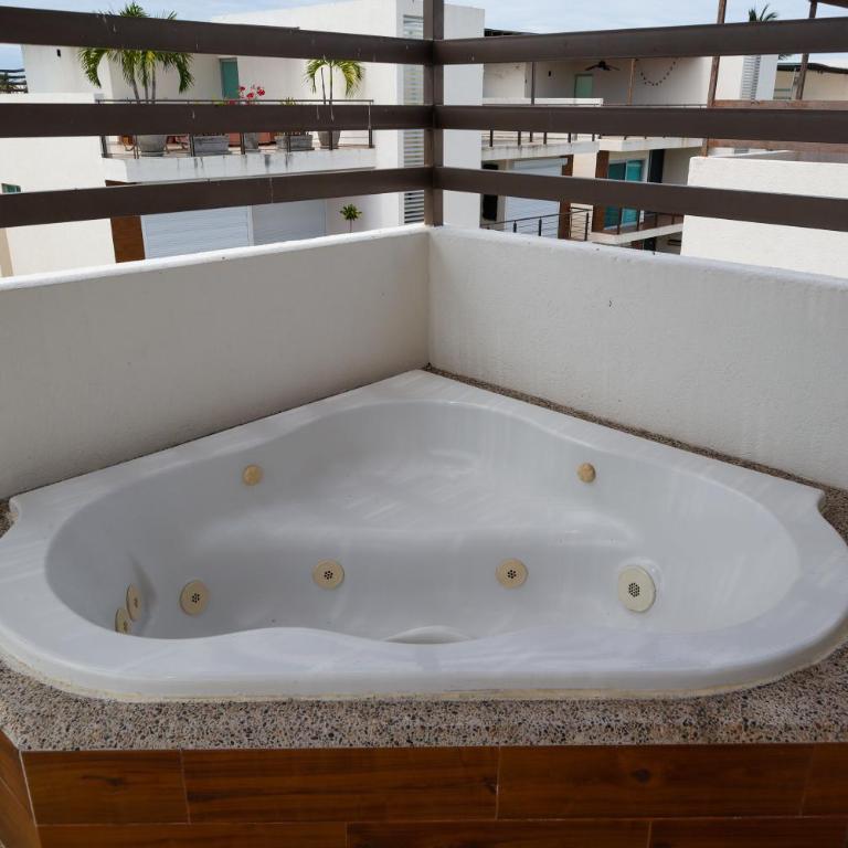 PH en Acapulco Diamante Rooftop y Jacuzzi Privado - Apartamento de 2 dormitorios - 13