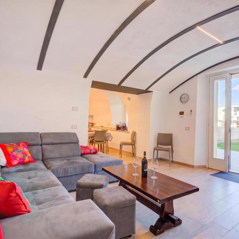 Peschiera Apartments Near The Lake - Apartment - Ground Floor - 1
