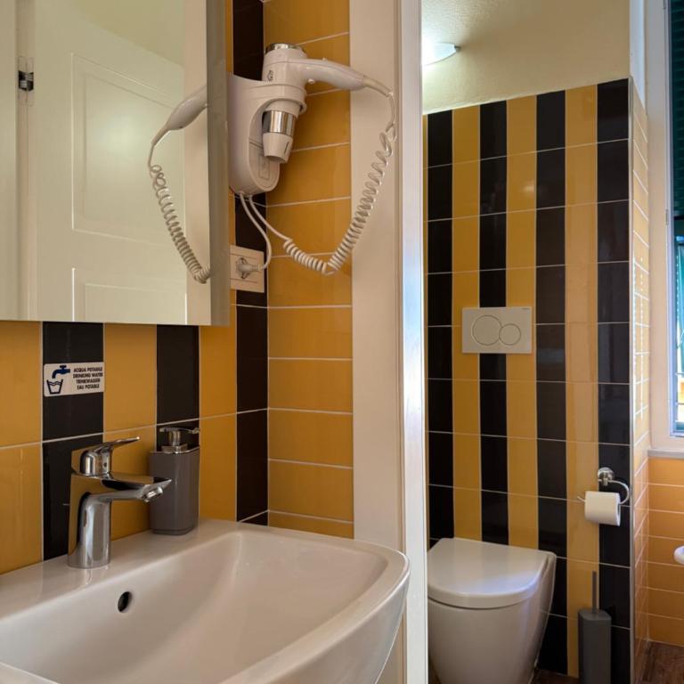 Colors of Cinque Terre - Guest House - Triple Room with Balcony - 3