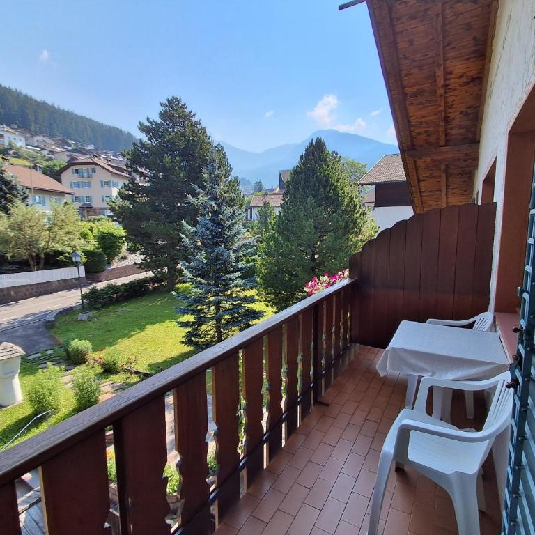 Apartments Pramureda - Appartamento Superior con 1 Camera da Letto e Balcone - 5