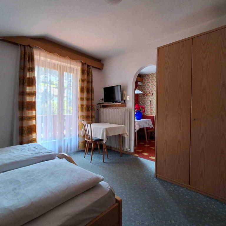 Apartments Pramureda - Appartamento Superior con 1 Camera da Letto e Balcone - 9