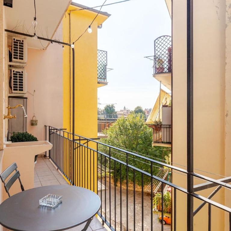Suite il Vescovo Moro - Superior One-Bedroom Apartment with Balcony - 12