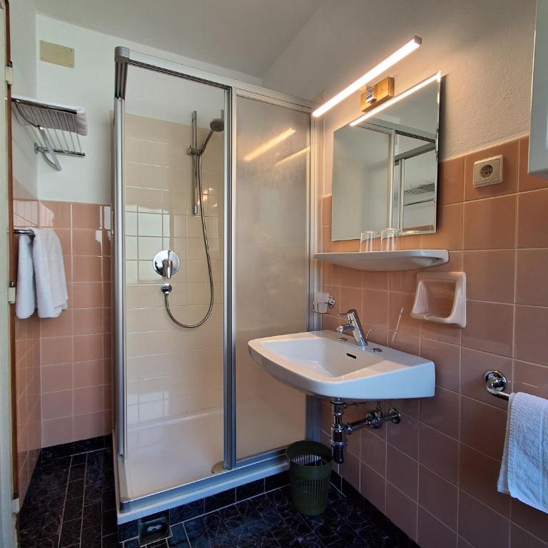 Apartments Pramureda - Appartamento Superior con 1 Camera da Letto e Balcone - 5