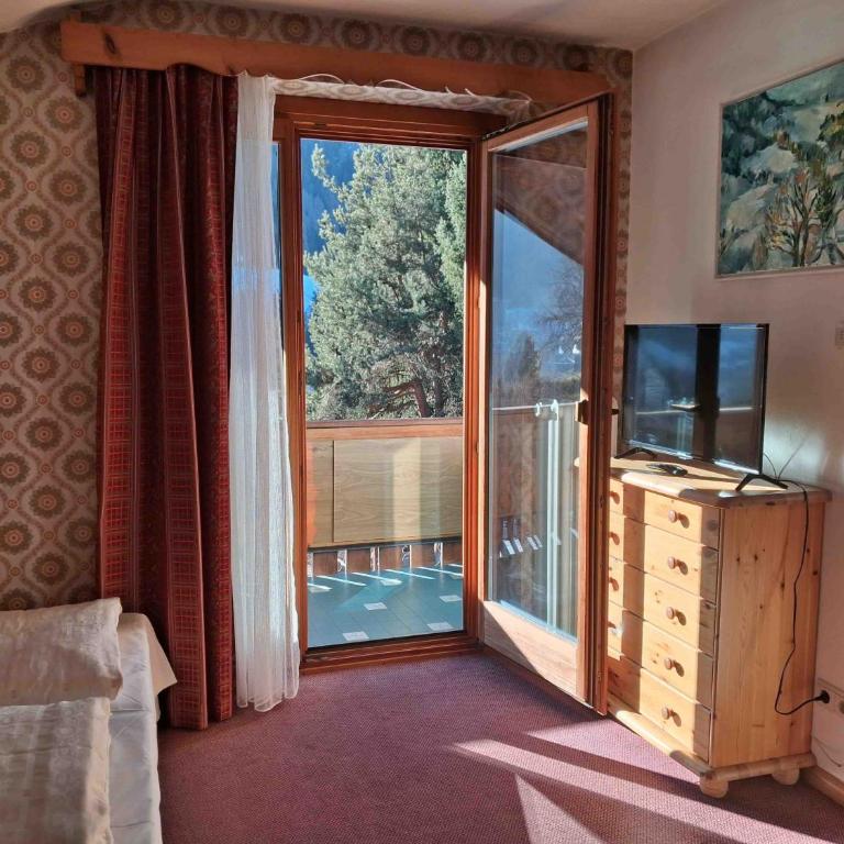 Apartments Pramureda - Appartamento Superior con 1 Camera da Letto e Balcone - 14