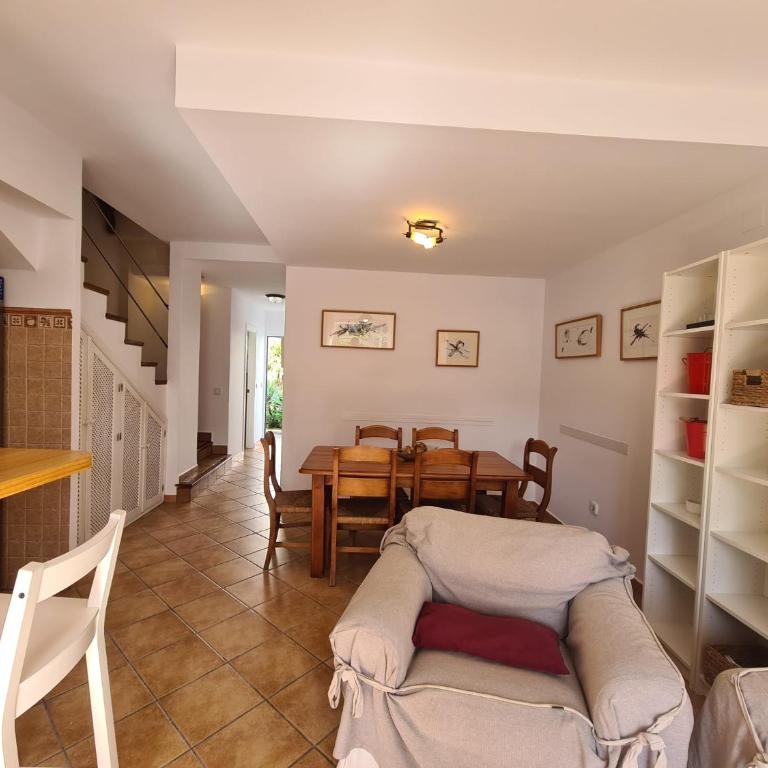 Alsol Apartments - Tres dormitorios, terraza y piscina - Apartamento de 3 dormitorios - 16