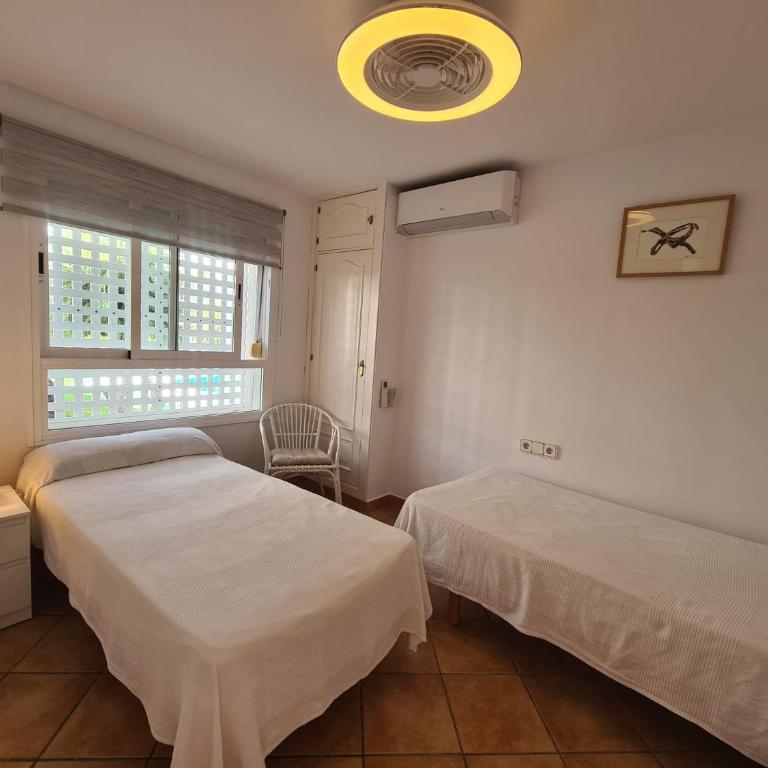 Alsol Apartments - Tres dormitorios, terraza y piscina - Apartamento de 3 dormitorios - 40