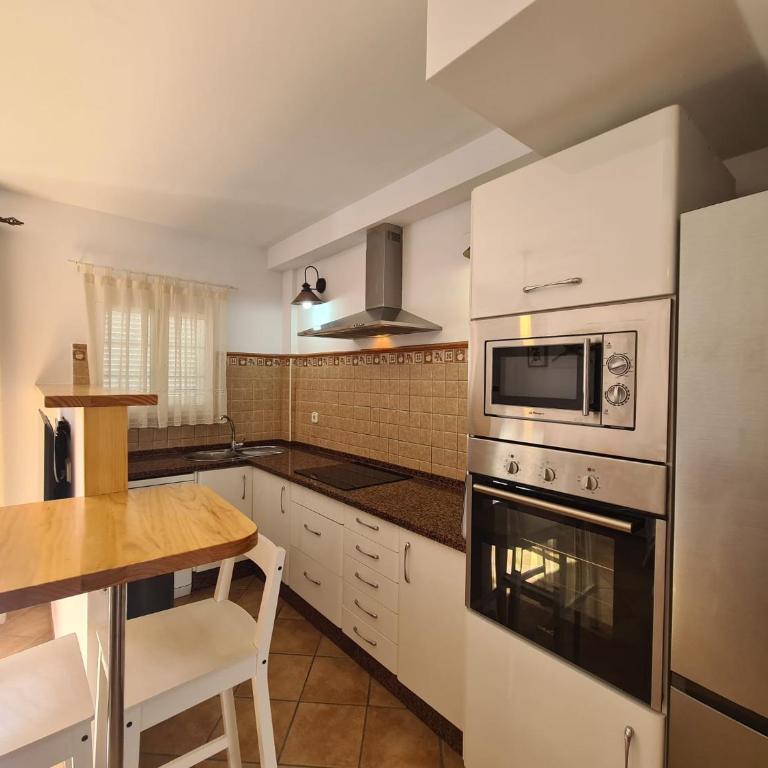 Alsol Apartments - Tres dormitorios, terraza y piscina - Apartamento de 3 dormitorios - 45