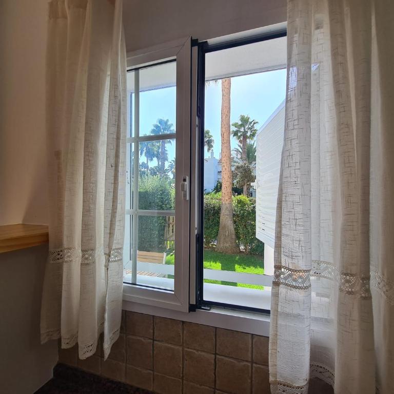 Alsol Apartments - Tres dormitorios, terraza y piscina - Apartamento de 3 dormitorios - 53