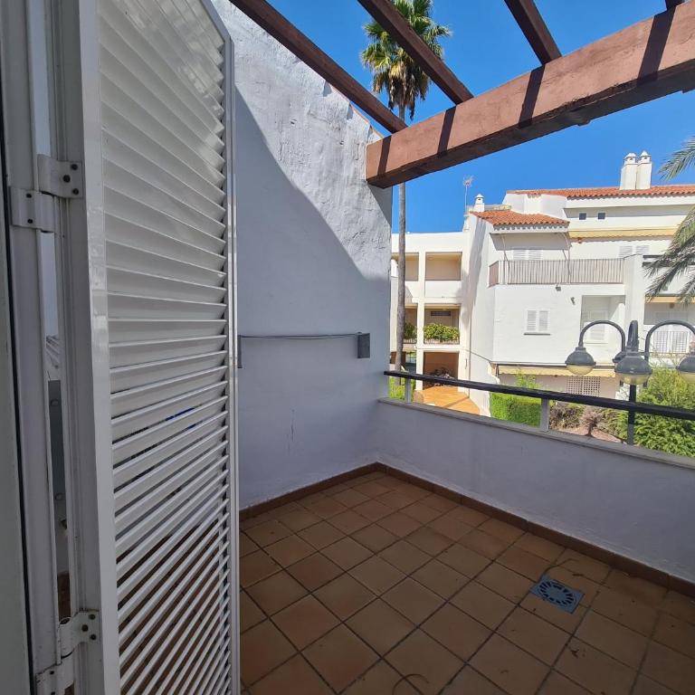 Alsol Apartments - Tres dormitorios, terraza y piscina - Apartamento de 3 dormitorios - 57