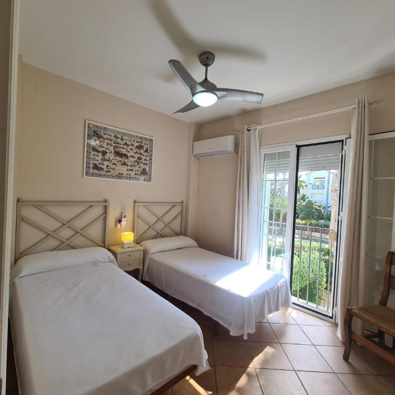 Alsol Apartments - Tres dormitorios, terraza y piscina - Apartamento de 3 dormitorios - 59
