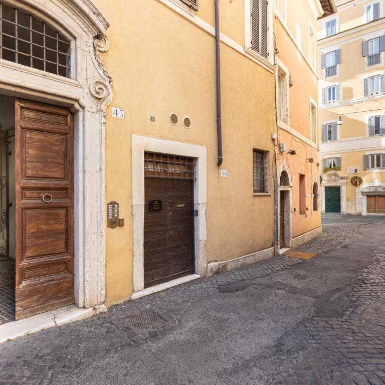 Quiet Trevi Fountain Apartment Courtyard & Patio - Appartamento con 1 Camera da Letto - 7