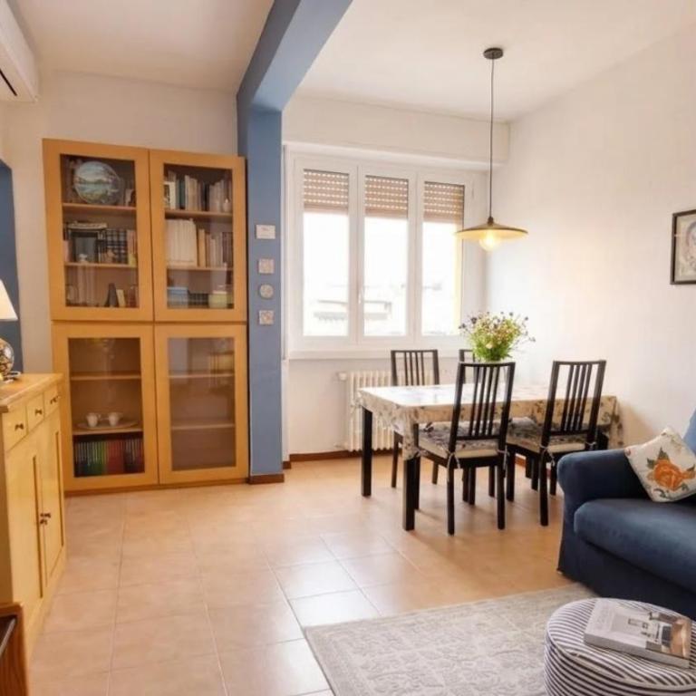 Allegra House - 50mq ultimo piano Milano M1 Villa San Giovanni - Appartamento con 1 Camera da Letto - 36
