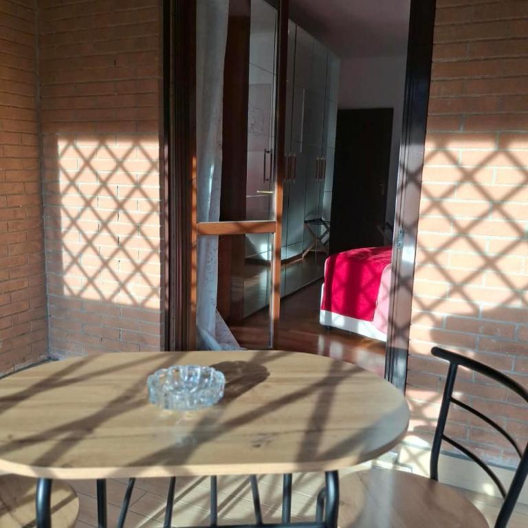 Louis' House - Three-Bedroom Apartment - 20