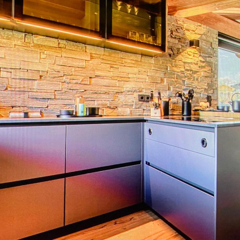 Tyrolean Apartment Jenny in Ischgl with Alpine Views - Two-Bedroom Apartment - 3