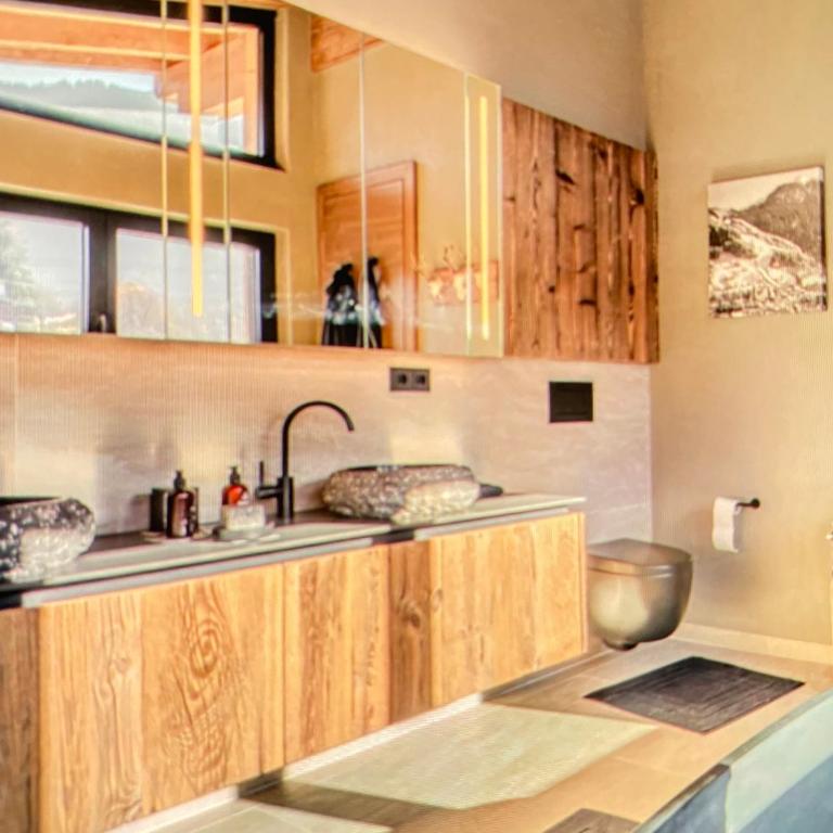 Tyrolean Apartment Jenny in Ischgl with Alpine Views - Two-Bedroom Apartment - 6