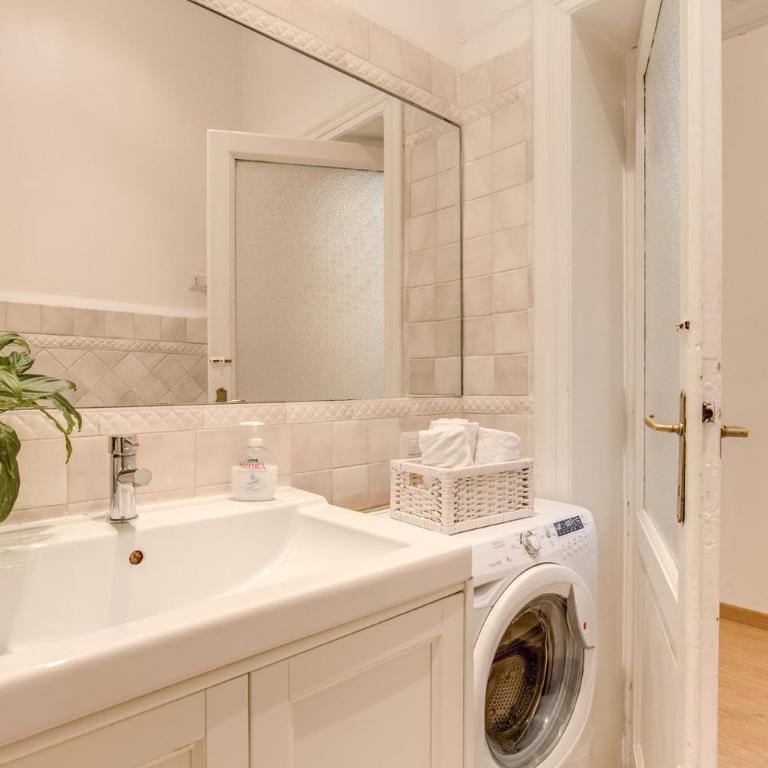 RHH Rome Holiday Home - Appartamento con 2 Camere da Letto - 22