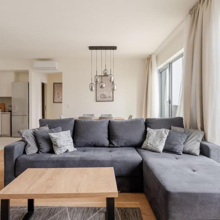 BW Haven Apartments - Penthouse - 11