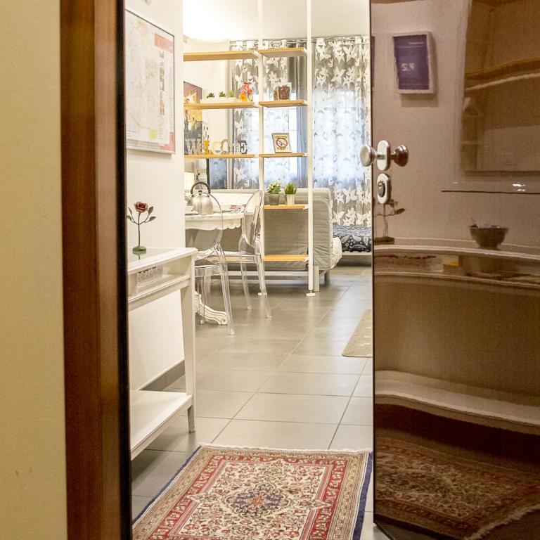 Happy Home Bo Centro FREE PRIVATE PARKING - Appartamento - 4