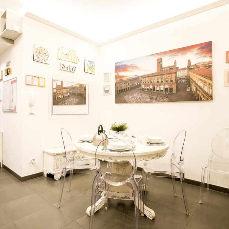 Happy Home Bo Centro FREE PRIVATE PARKING - Appartamento - 15