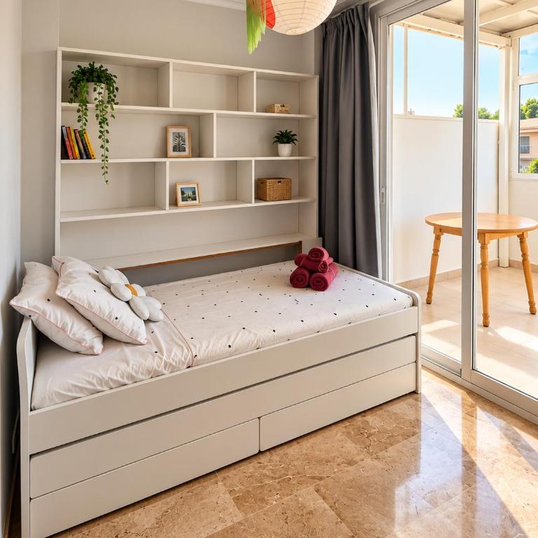 Casa Marina - Penthouse Triplex 4 bed 2 bath with rooftop & First Floor 2 bed apartment terraces and Juliette balconies - lift & garage available for full casa booking only - Appartamento con 2 Camere da Letto, Balcone e Terrazza - 12