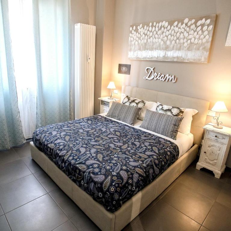 Happy Home Bo Centro FREE PRIVATE PARKING - Appartamento - 33