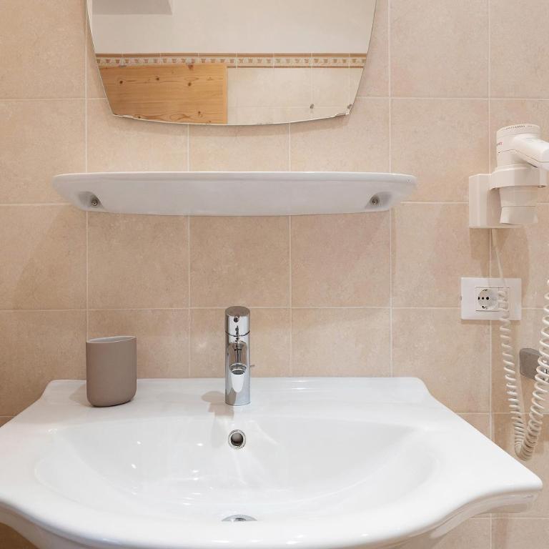 Apartments Goller - Appartamento con doccia - 13