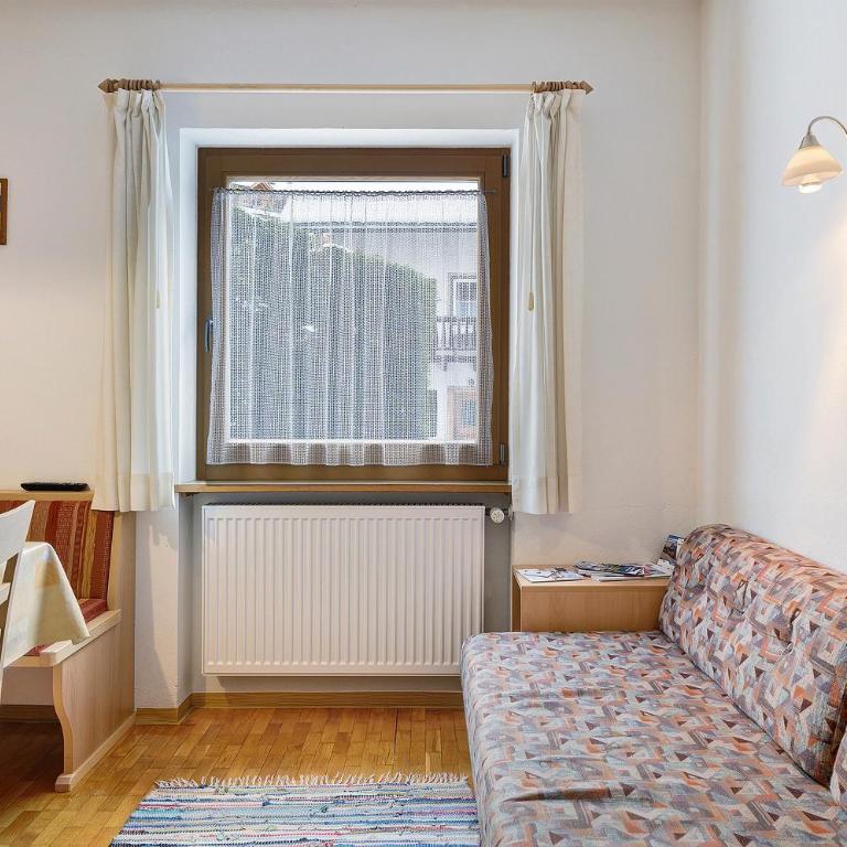 Apartments Goller - Appartamento con 2 Camere da Letto e con Vista Montagna - 4