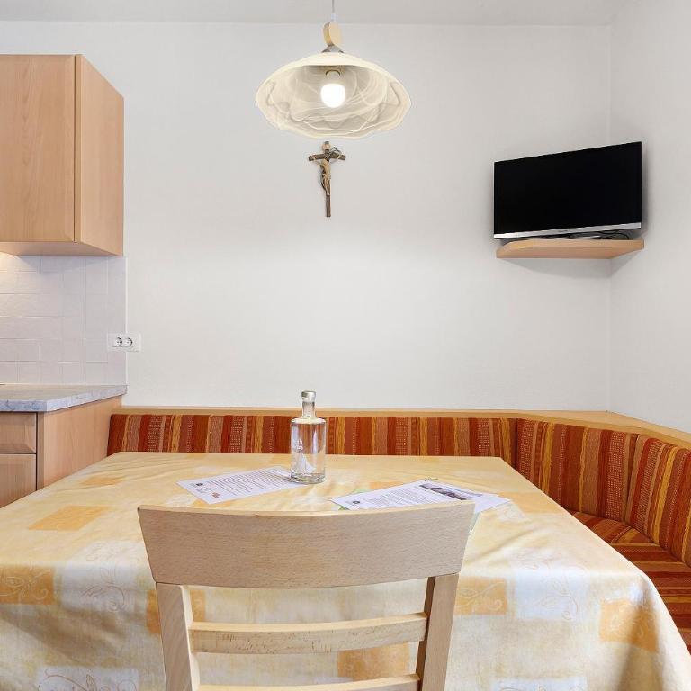 Apartments Goller - Appartamento con 2 Camere da Letto e con Vista Montagna - 14