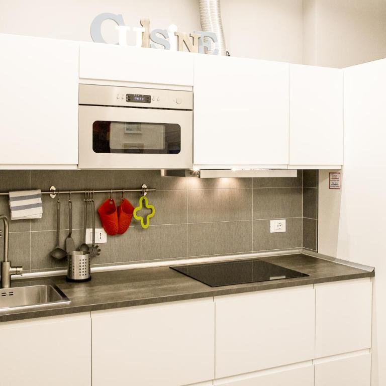 Happy Home Bo Centro FREE PRIVATE PARKING - Appartamento - 8