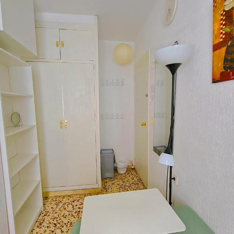 Habitaciones en mi piso del Centro de Huelva - Habitación Individual con baño compartido - 22